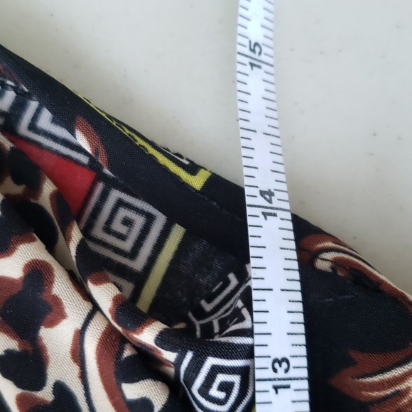 NYC Dress Medium Black, Red, Brown Print - Picture 5 of 5